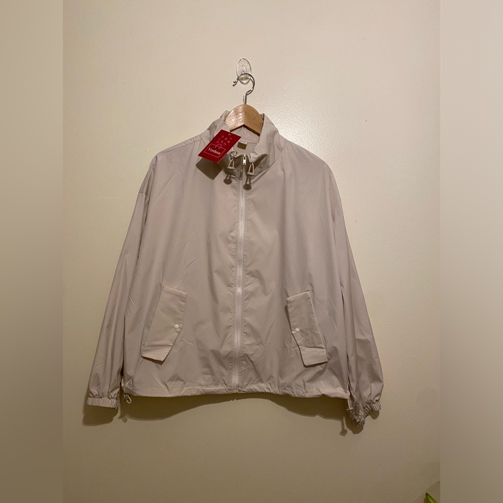 VERDUSA Women's Cream Jacket. Size S. New